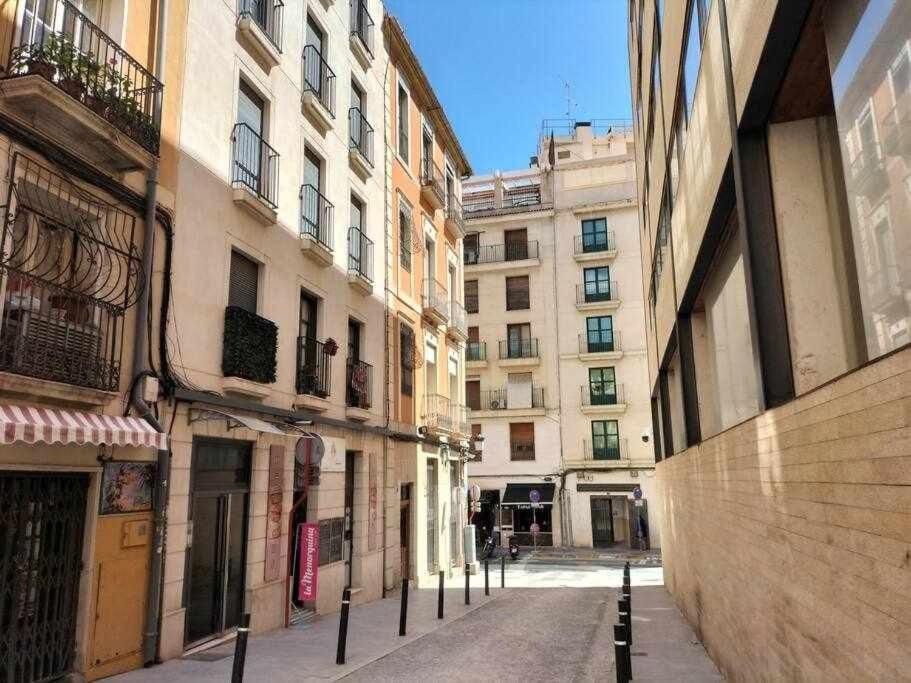 Loft Old City Couples Getaway Alicante Exteriér fotografie